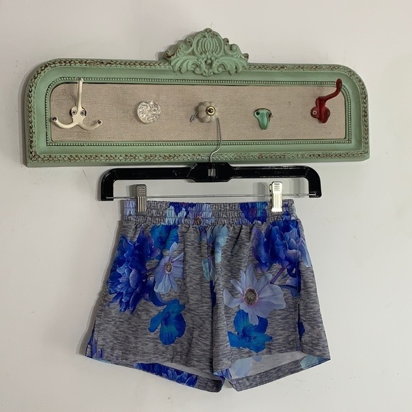 Old Navy active go dry Kids Floral botanical print shorts large - Picture 5 of 5
